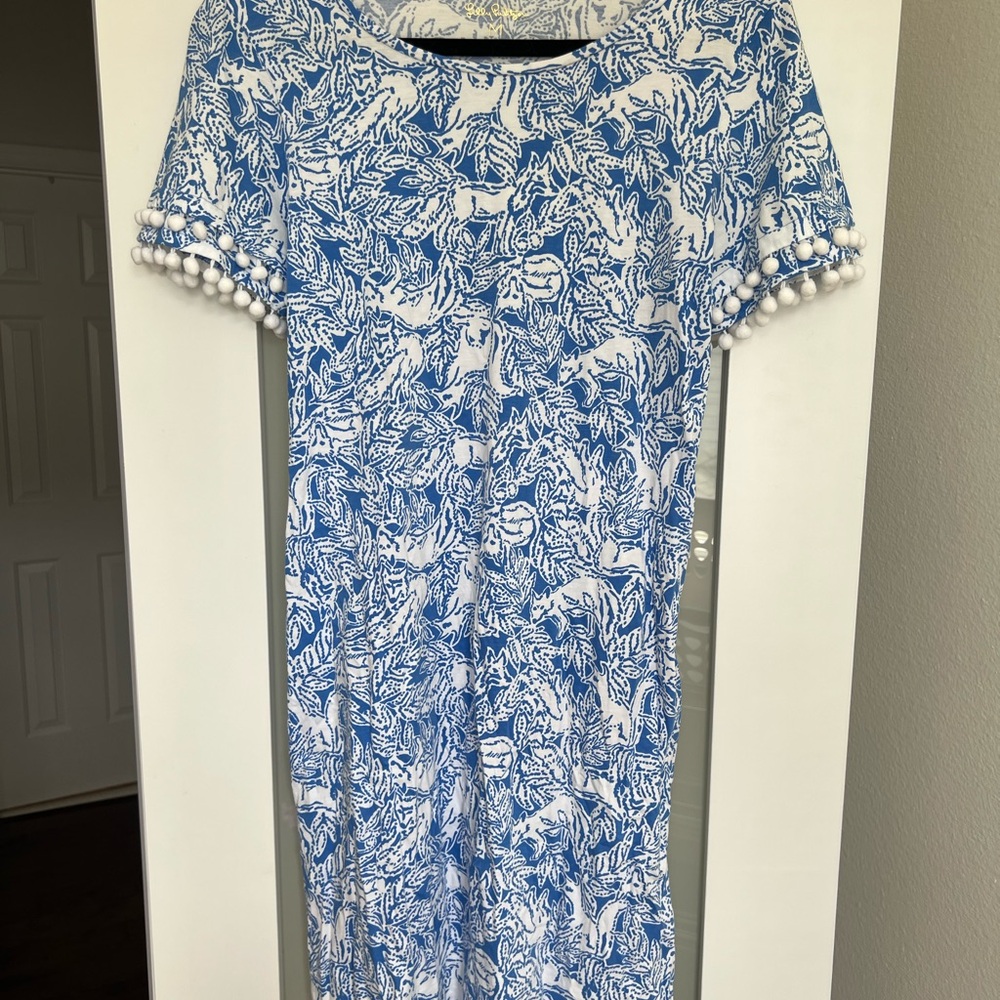 Lilly Pulitzer Blue and White Patterned T-shirt Dress with Pom Pom Trim